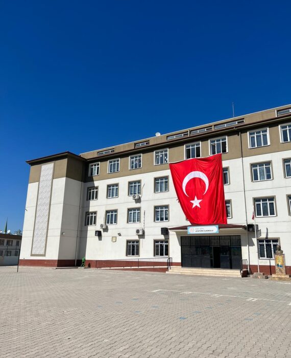 Atatürk İlkokulu (2)